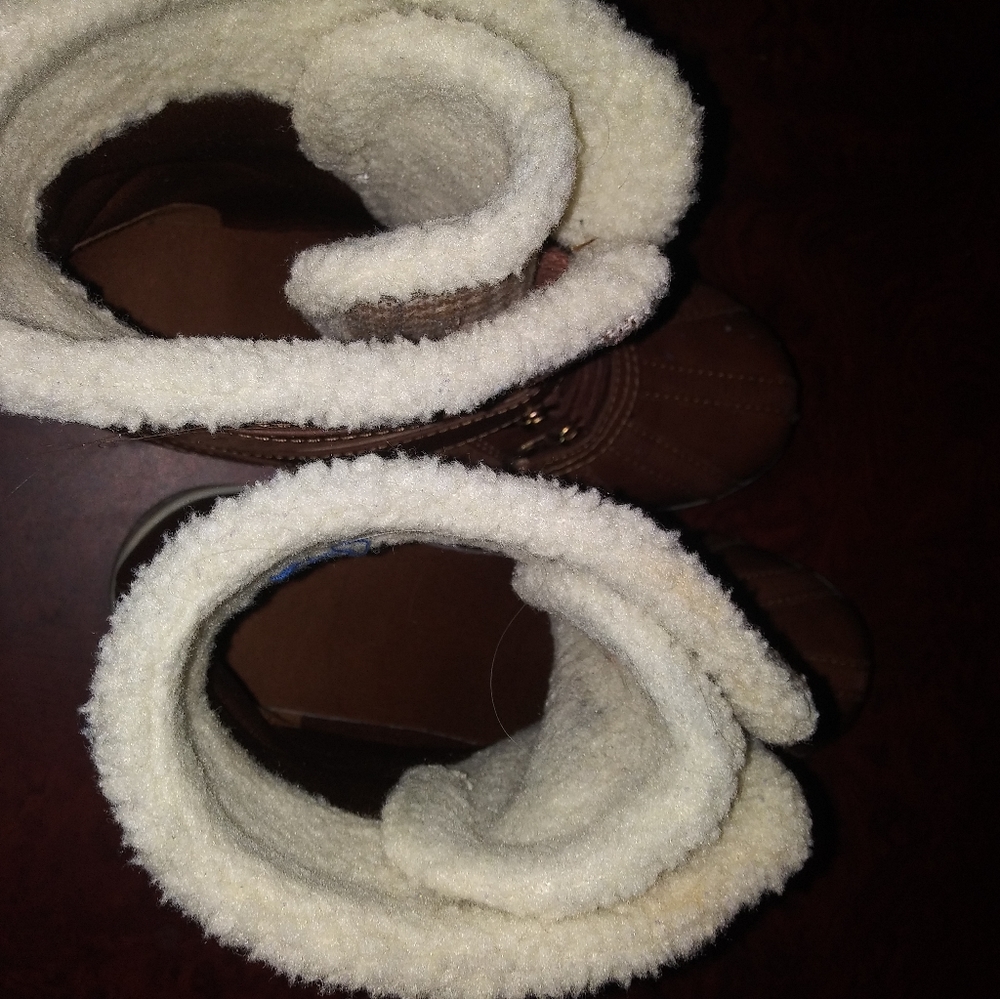 Winter boots